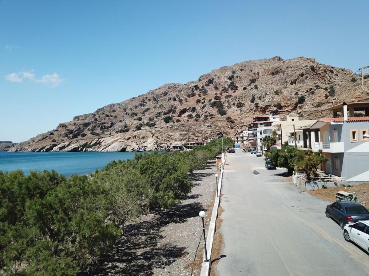 Aparthotel Apollon Tsoútsouros Esterno foto